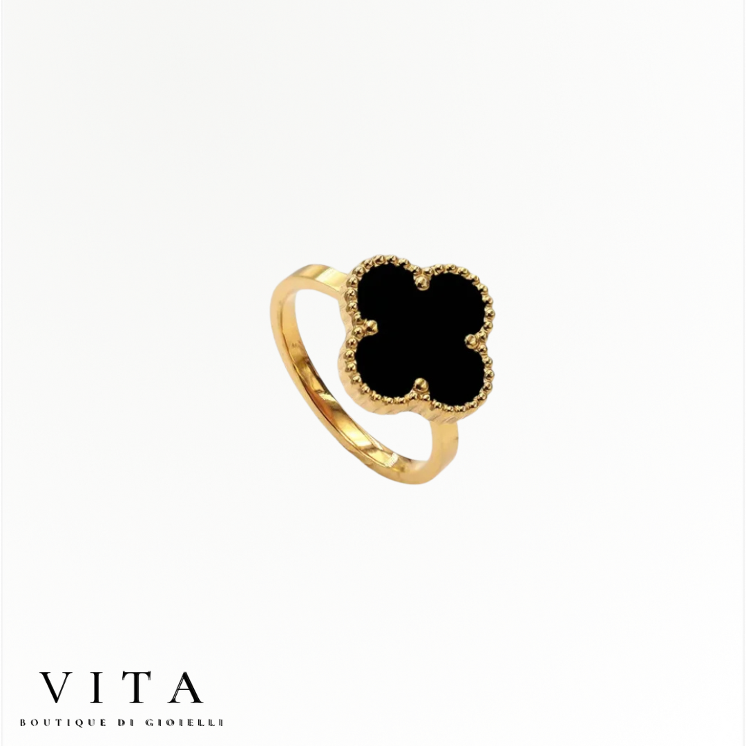 Four-leaf clover ring